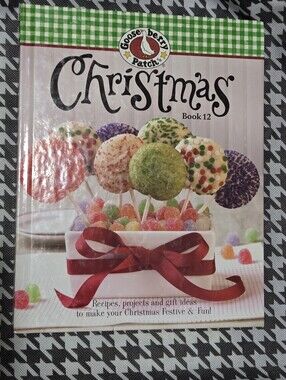 Vintage Gooseberry Patch Christmas Book 12 Christmas Crafts Decor Gifts